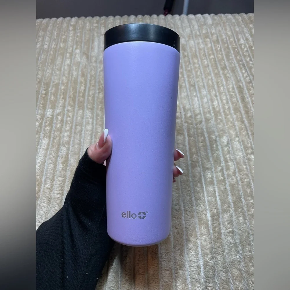 Ello tumbler.